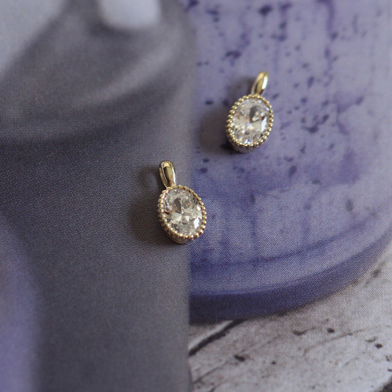 Dainty Vintage 9K Solid Gold CZ Diamond Pendant, solid gold pendant