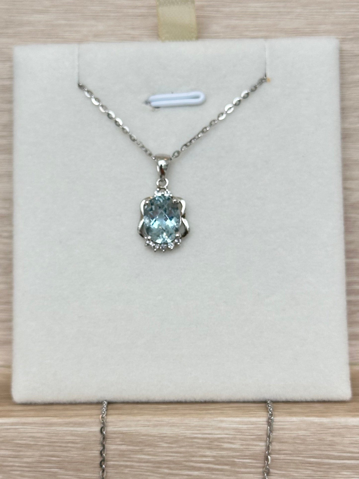 Final sale / S925 sterling silver natural Aquamarine pendant SKU0013