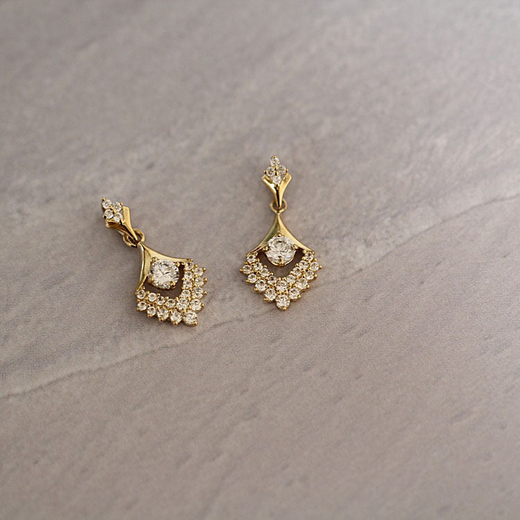 Vintage 9K Solid Gold CZ Diamond Pendant , Solid gold diamond pendant necklace