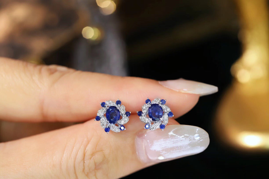 Vintage 18K Solid Gold Genuine Sapphire Diamond Earrings