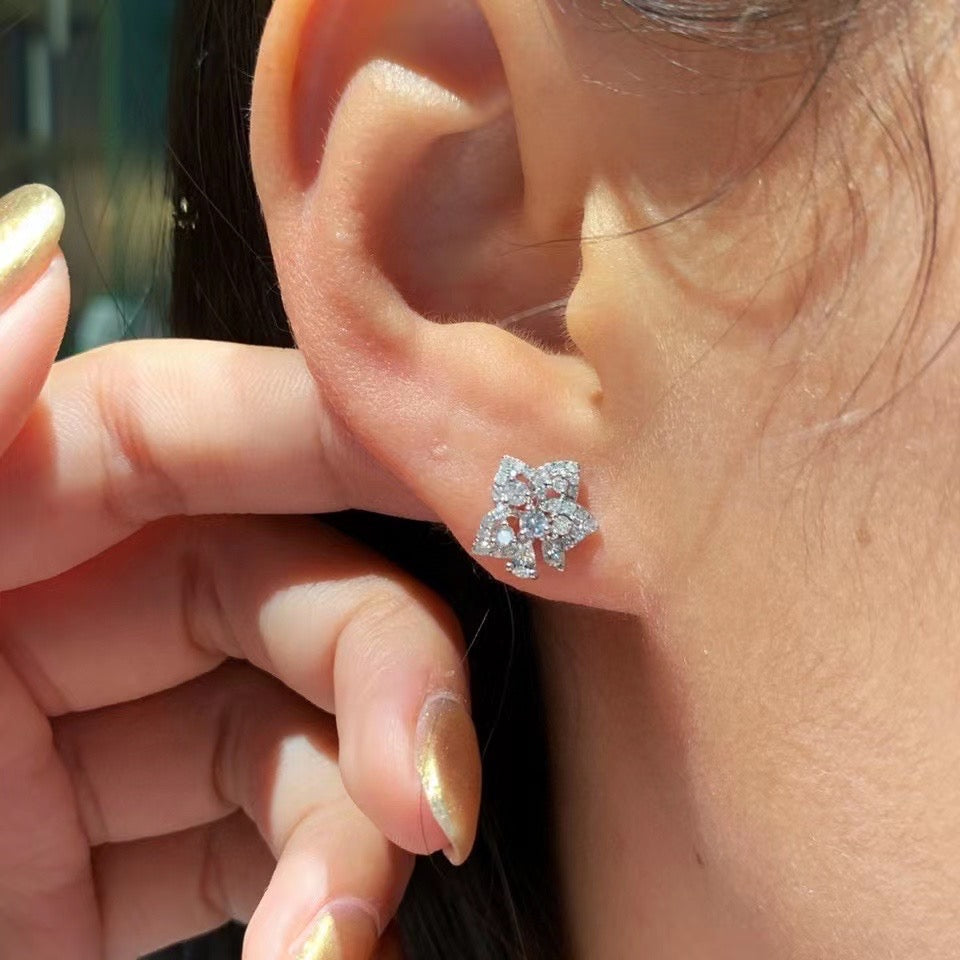 Vintage 18K Solid Gold Diamond Flower Stud Earrings, Wedding Earrings, gift for her
