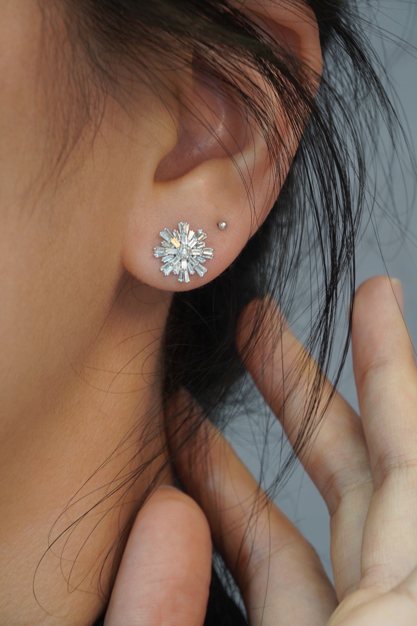 Luxury Snowflake Diamond Earrings, 18K Solid Gold Full Diamond Stud Earrings