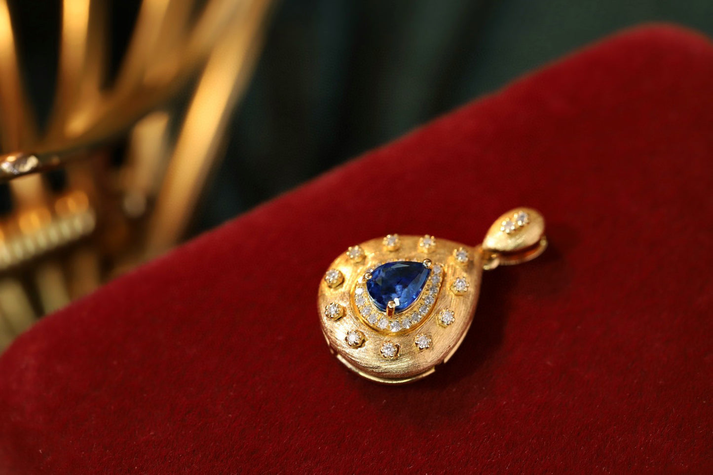 Vintage Gold Sapphire Pendant,18K Solid Gold Natural Sapphire Diamond Pendant