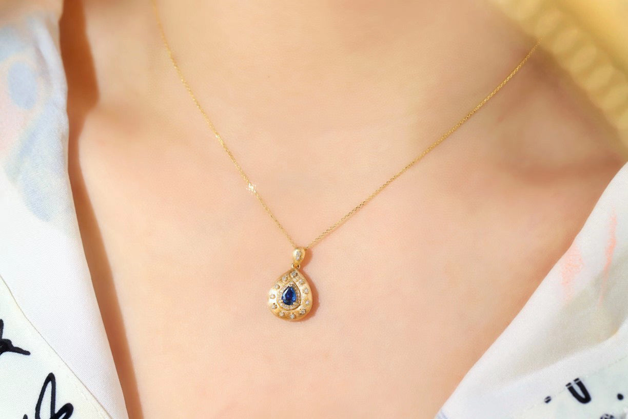Vintage Gold Sapphire Pendant,18K Solid Gold Natural Sapphire Diamond Pendant