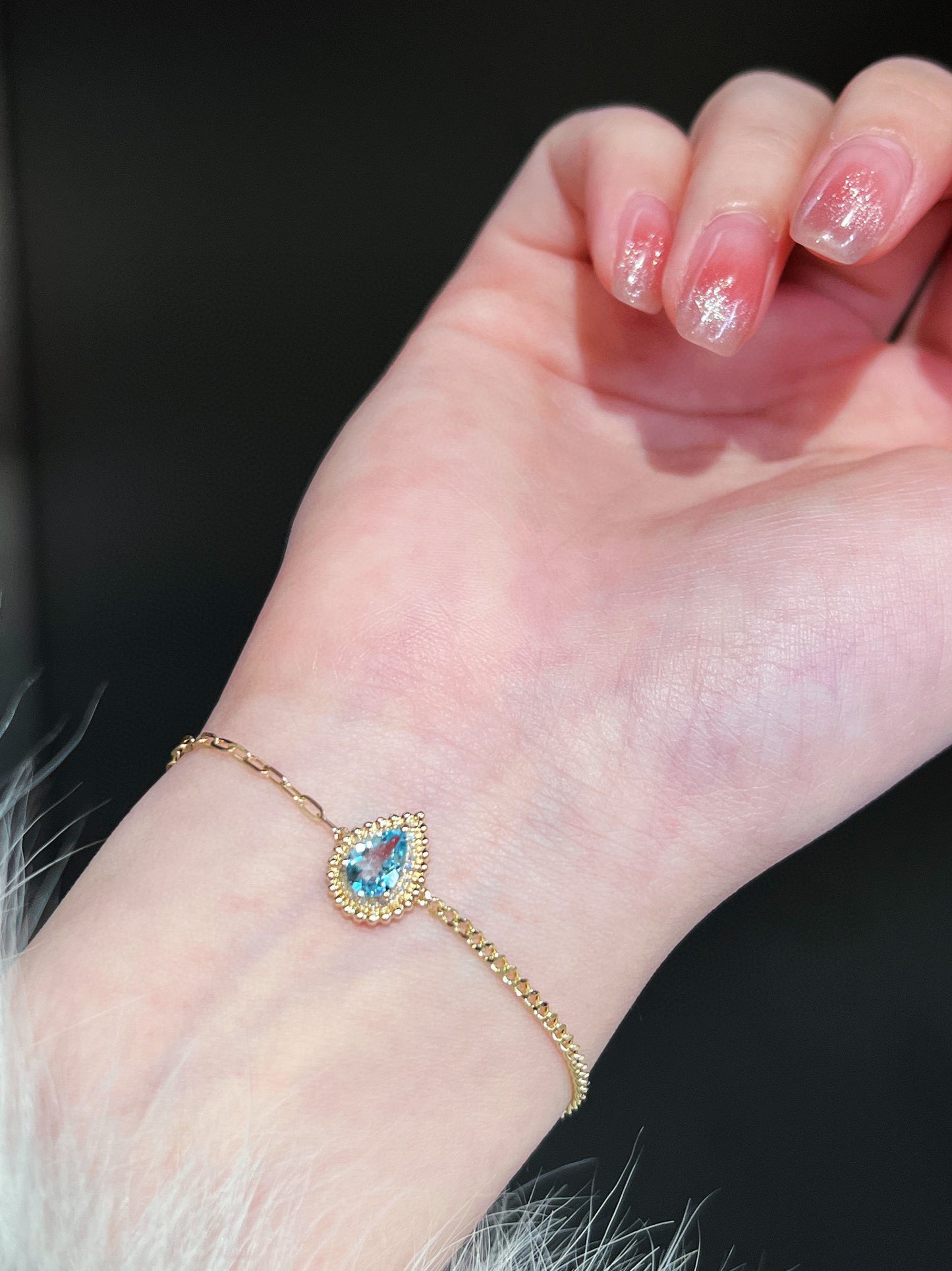 Vintage 18K Solid Gold Natural Aquamarine Diamond Bracelet