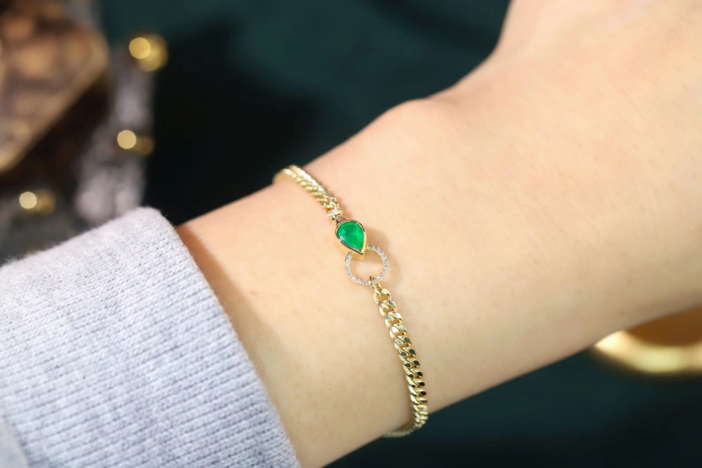 18K Solid Gold Emerald Diamond Bracelet