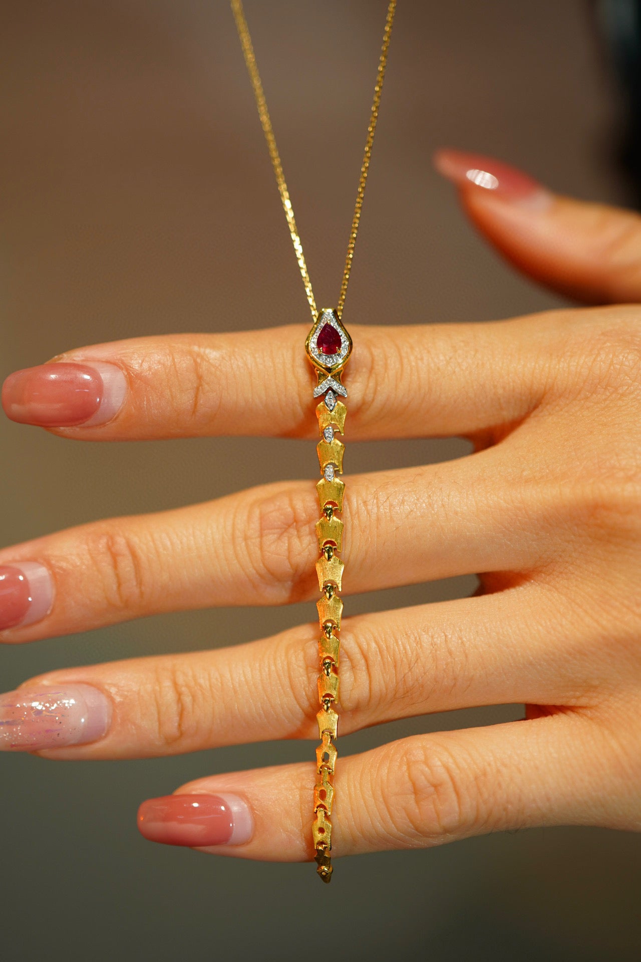 Vintage 18K Solid Gold Ruby Snake Pendant Ring