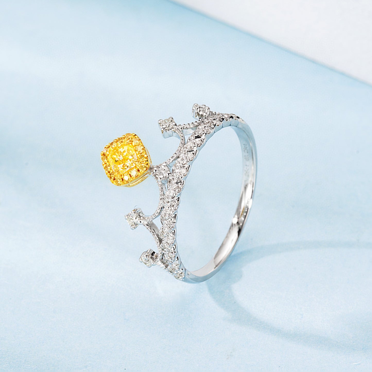 Vintage 18K Solid Gold Yellow Diamond Crown Ring, Wedding Ring