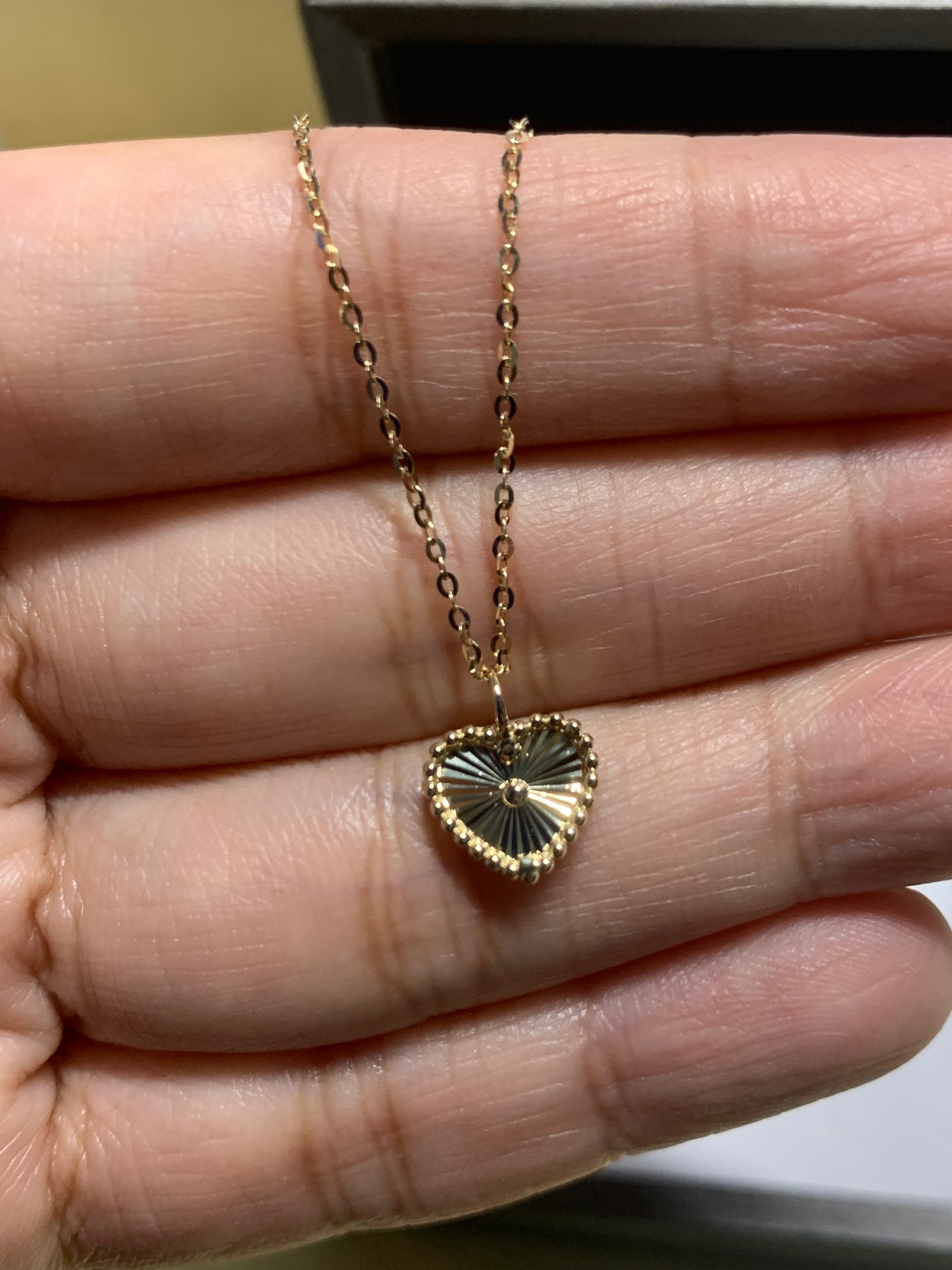 Art Deco 14K Solid Gold Laser process Heart Pendant/Dainty 14K gold Pendant/Real gold Heart pendant/gift for her/birthday gift