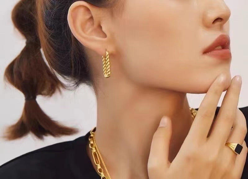 18K Solid Gold Twist Hoop Earrings
