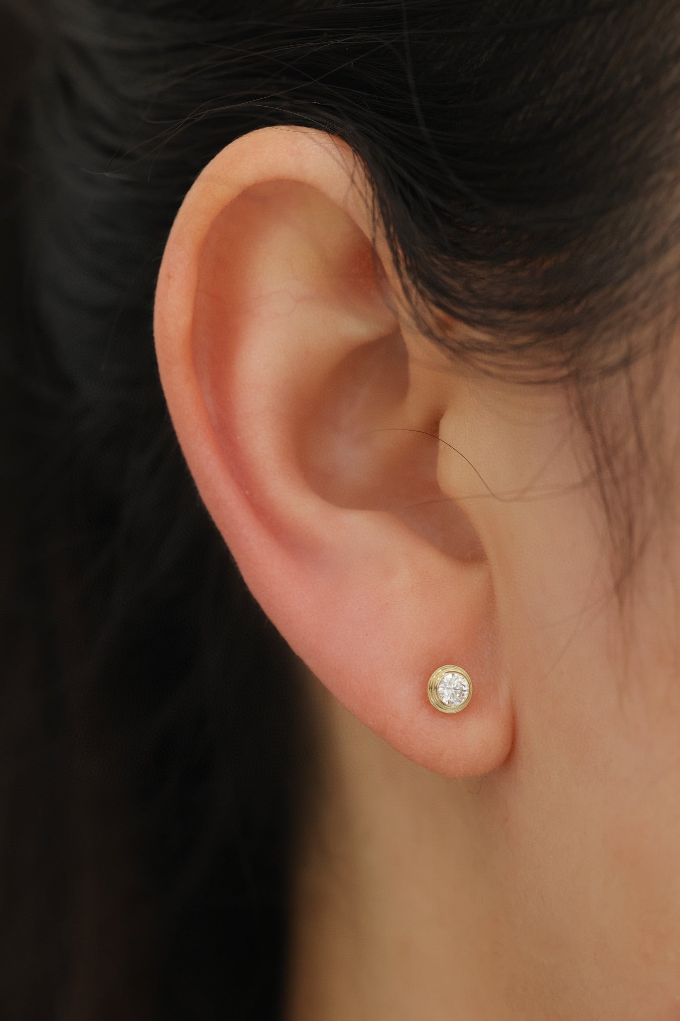 18K Solid Gold Diamond Stud Earrings, micro-paved belt that encircles the Round Diamond Earrings, everyone wear