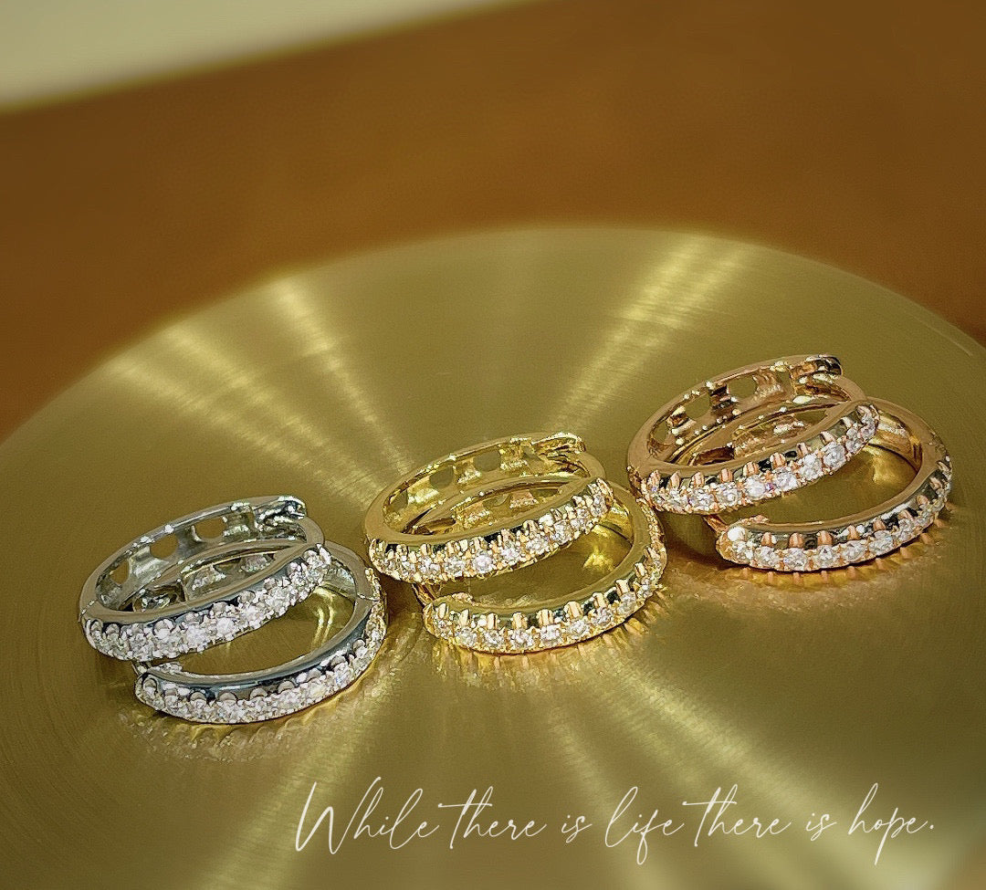 Vintage 18K Solid Gold Diamond Hoop earrings, everyday wear earrings