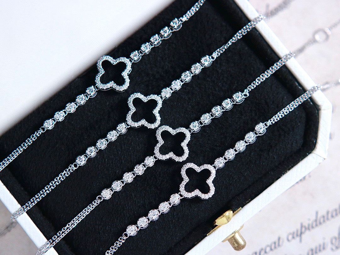 Lucky clover Diamond Bracelet, 18K Solid gold Diamond four leaf flower Bracelet