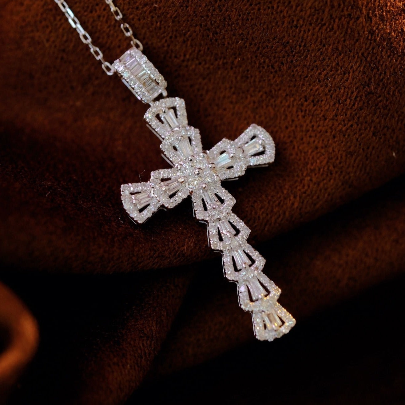 Art Deco 18K Solid Gold Full Diamond Cross Pendant Necklace