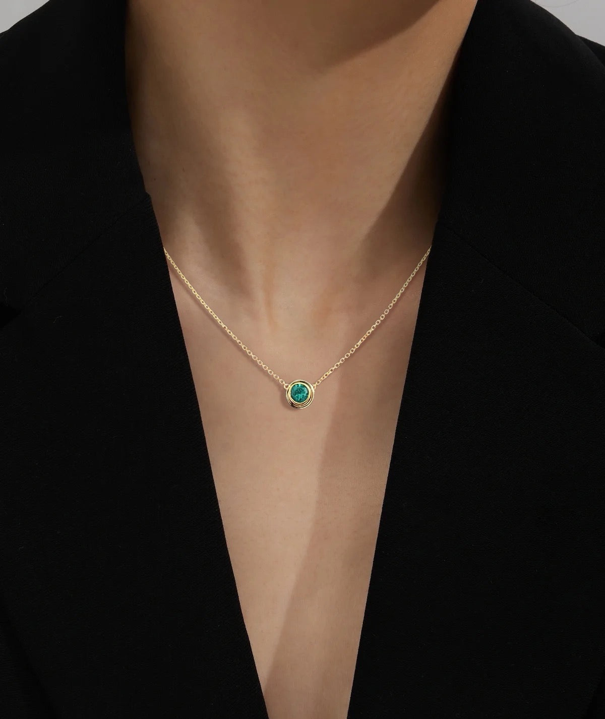 18K solid gold Emerald Necklace, Classic Emerald Charm necklace