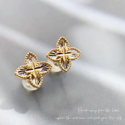 Vintage 18K Solid Gold Lucky Clover Stud Earrings, 18K Solid gold earrings