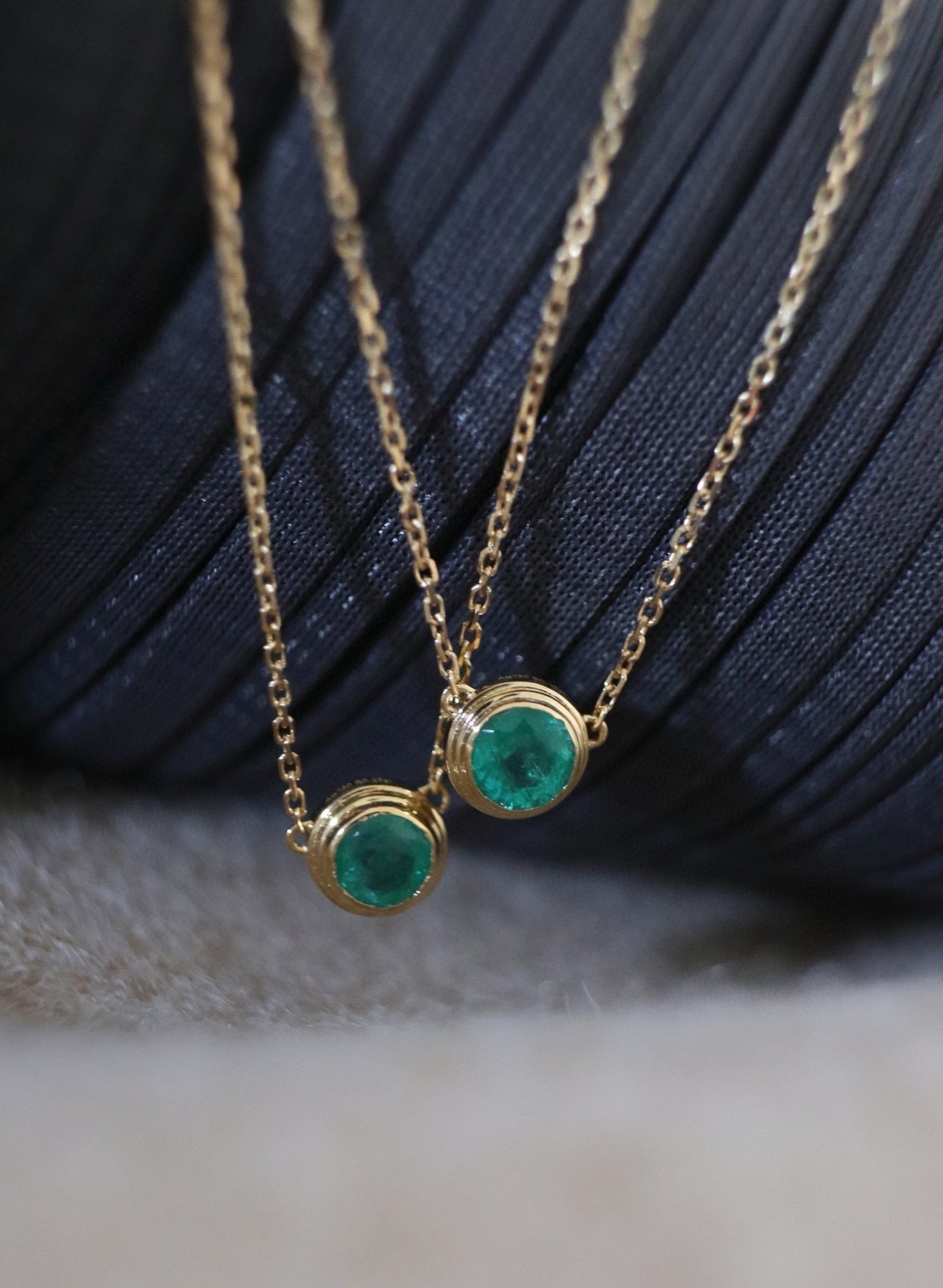 18K solid gold Emerald Necklace, Classic Emerald Charm necklace