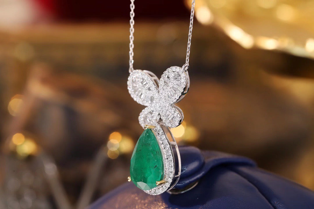 Art Deco 18K Solid Gold Emerald Diamond Butterfly Pendant Necklace, Emerald Necklace, gift for her