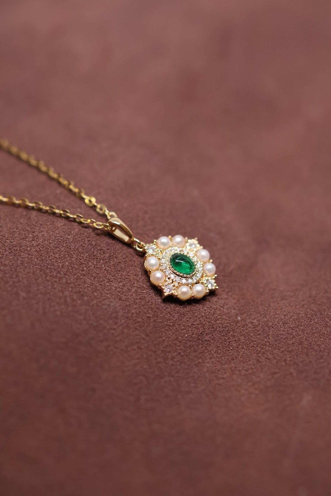 18K solid gold Emerald Pendant , Emerald Pendant necklace