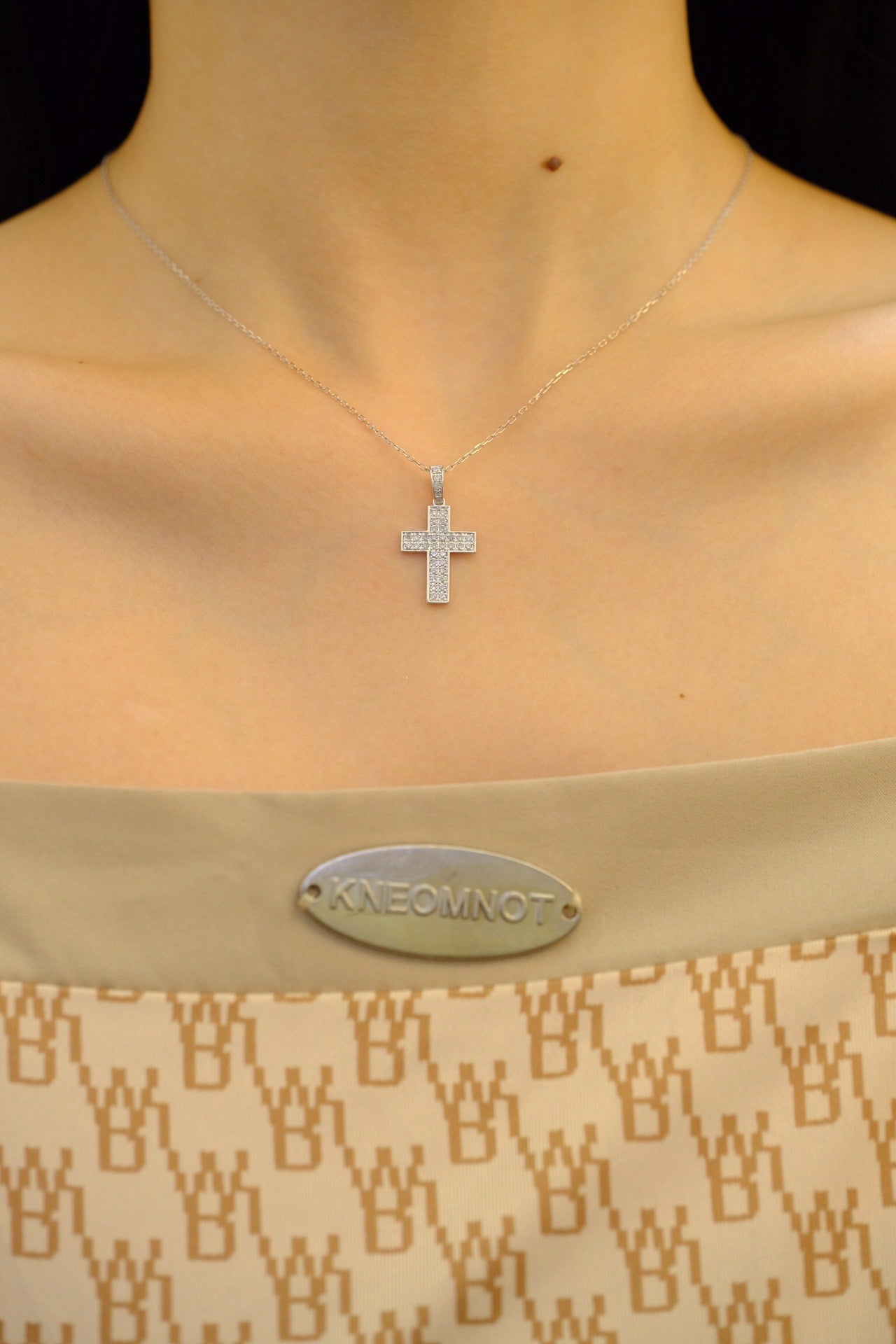 Vintage 18K Solid Gold Full Diamond Cross Pendant Necklace