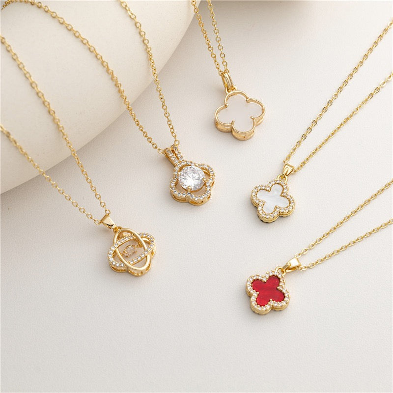 Clover necklace, 18K gold Clover pendant necklace, four leaf flower charm necklace