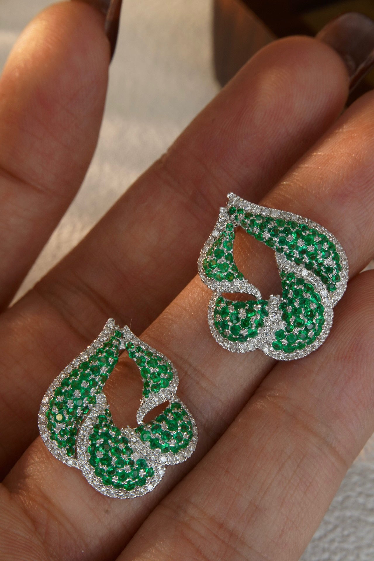 Fancy High Jewelry : 18K Solid Gold Genuine Emerald and Diamond Earrings, Wedding Earrings