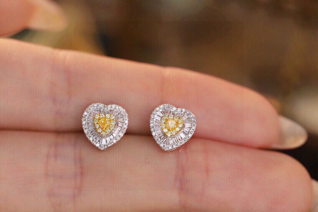 Heart Diamond Earrings, 18K Solid Gold Yellow Gold Heart Stud Earrings, everyday wear earrings