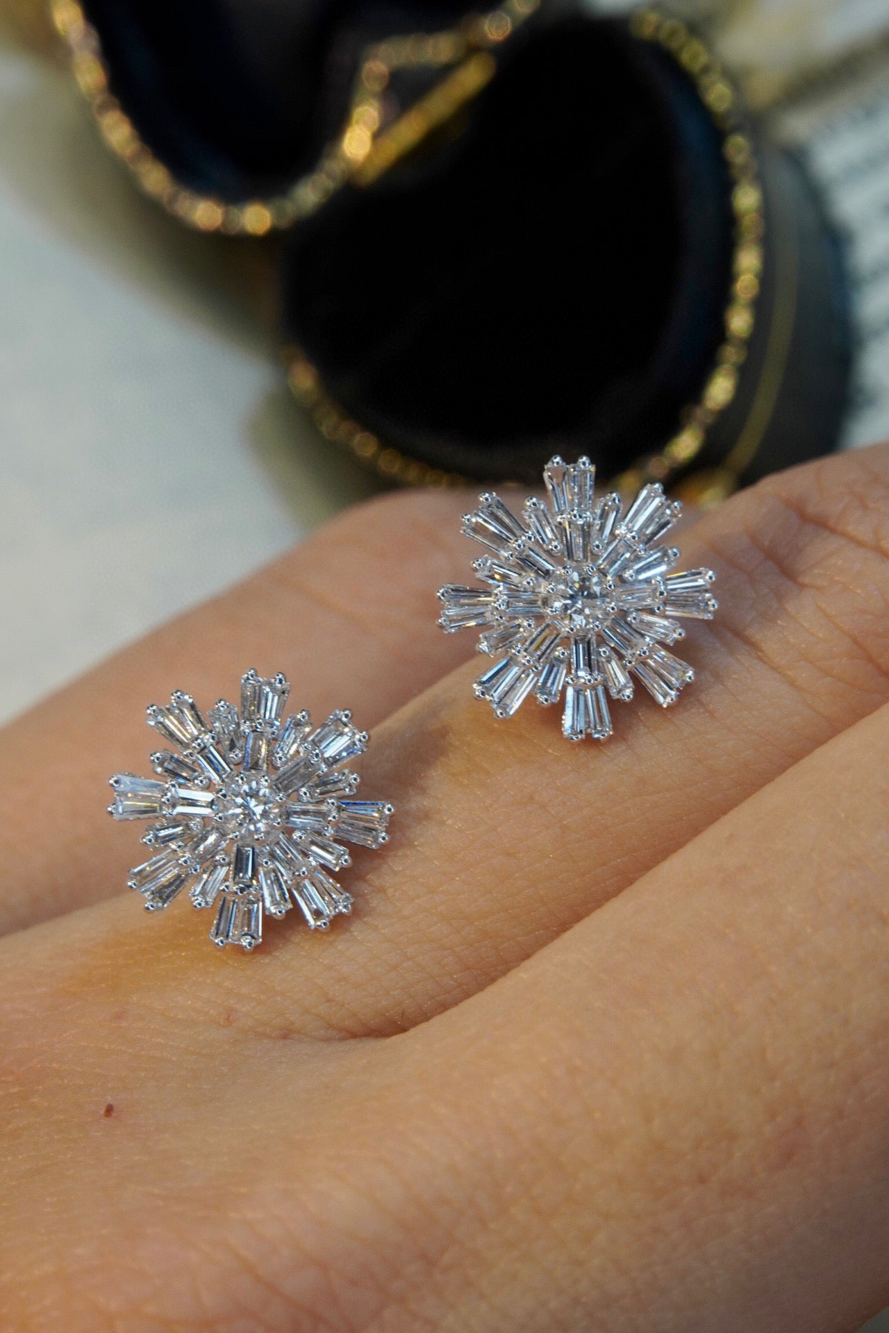 Luxury Snowflake Diamond Earrings, 18K Solid Gold Full Diamond Stud Earrings