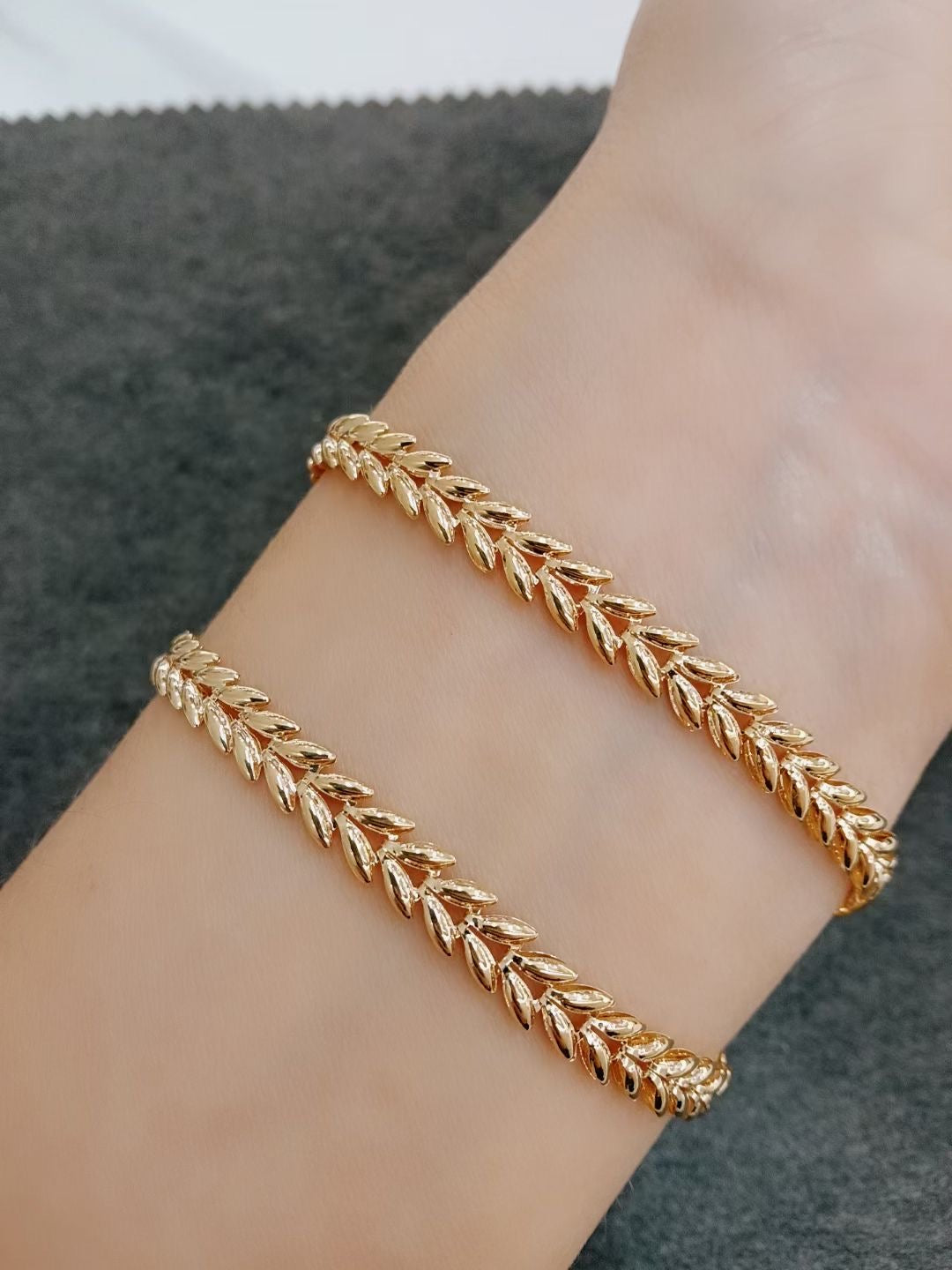 Laurel Leaf Gold Bracelet, 18K Solid gold Adjustable Bracelet