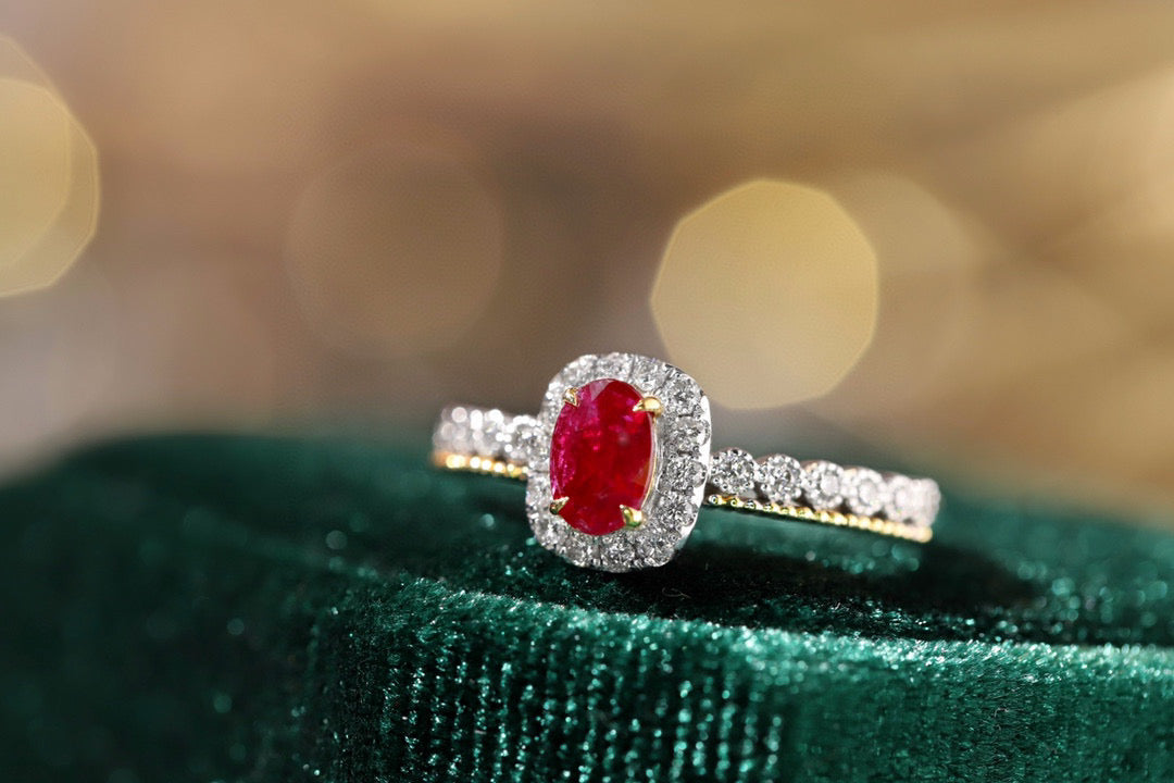 Art Deco 18K Solid Gold Ruby Diamond Ring