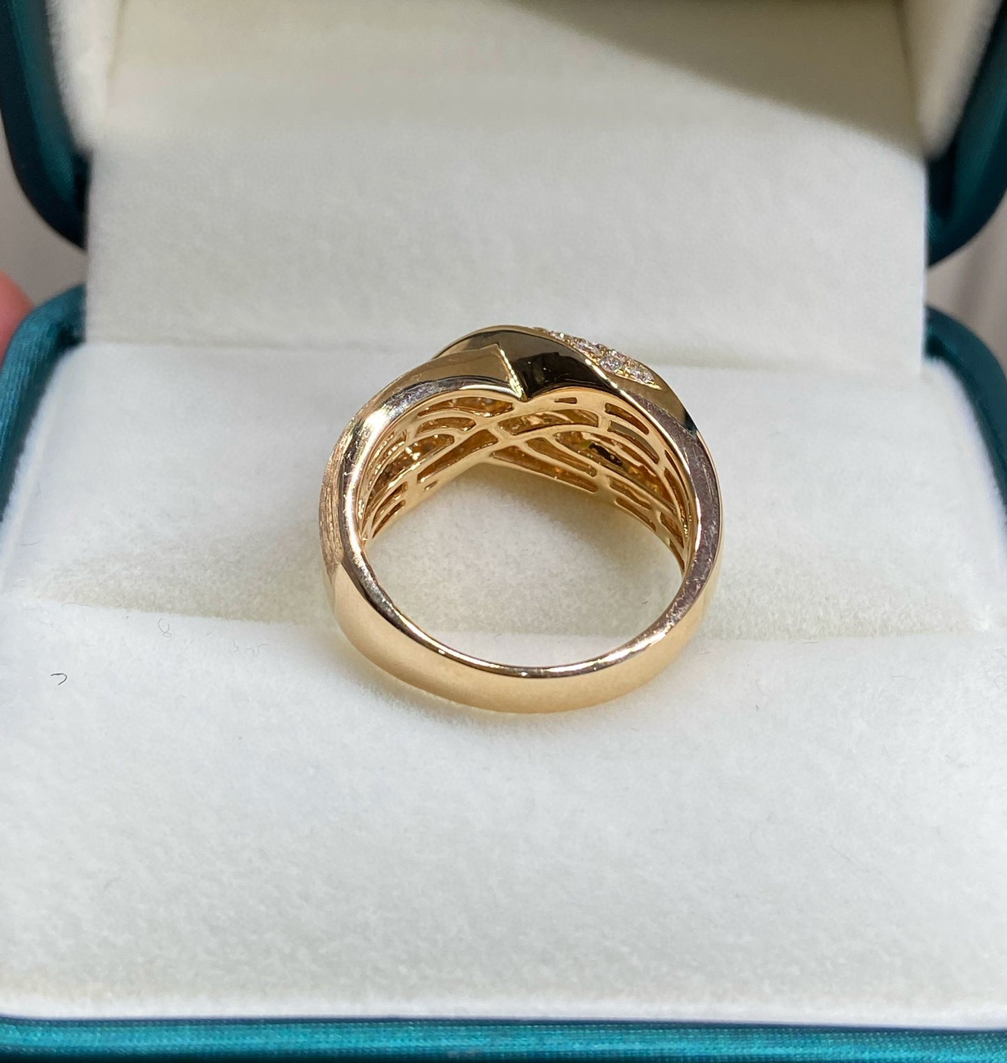 Vintage X Ring, 18K Solid Gold Diamond Band