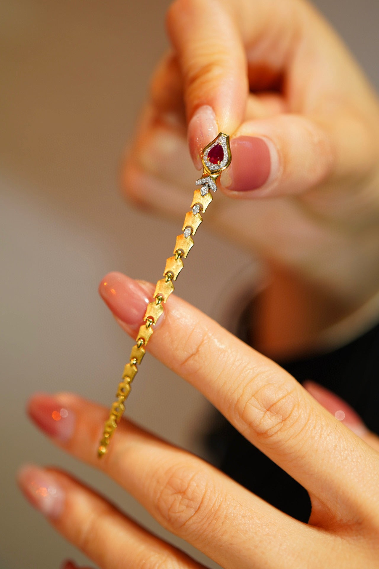 Vintage 18K Solid Gold Ruby Snake Pendant Ring