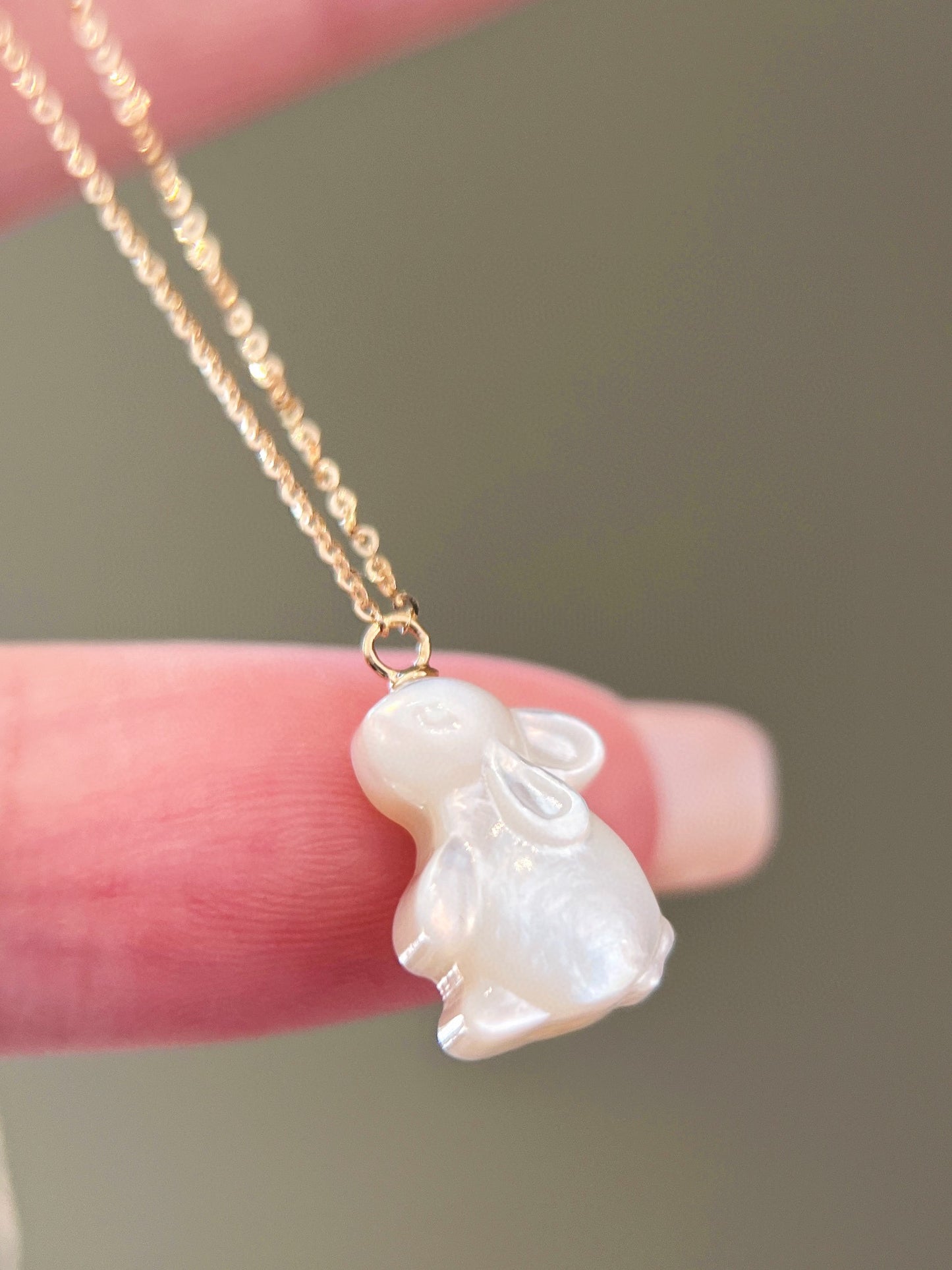 18K Solid Gold Mother of Pearl Rabbit Pendant Necklace