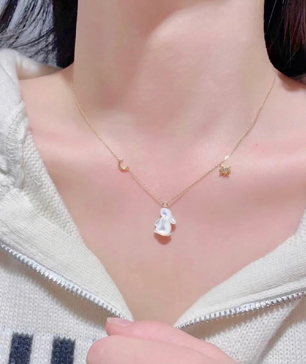 18K Solid Gold Mother of Pearl Rabbit Pendant Necklace