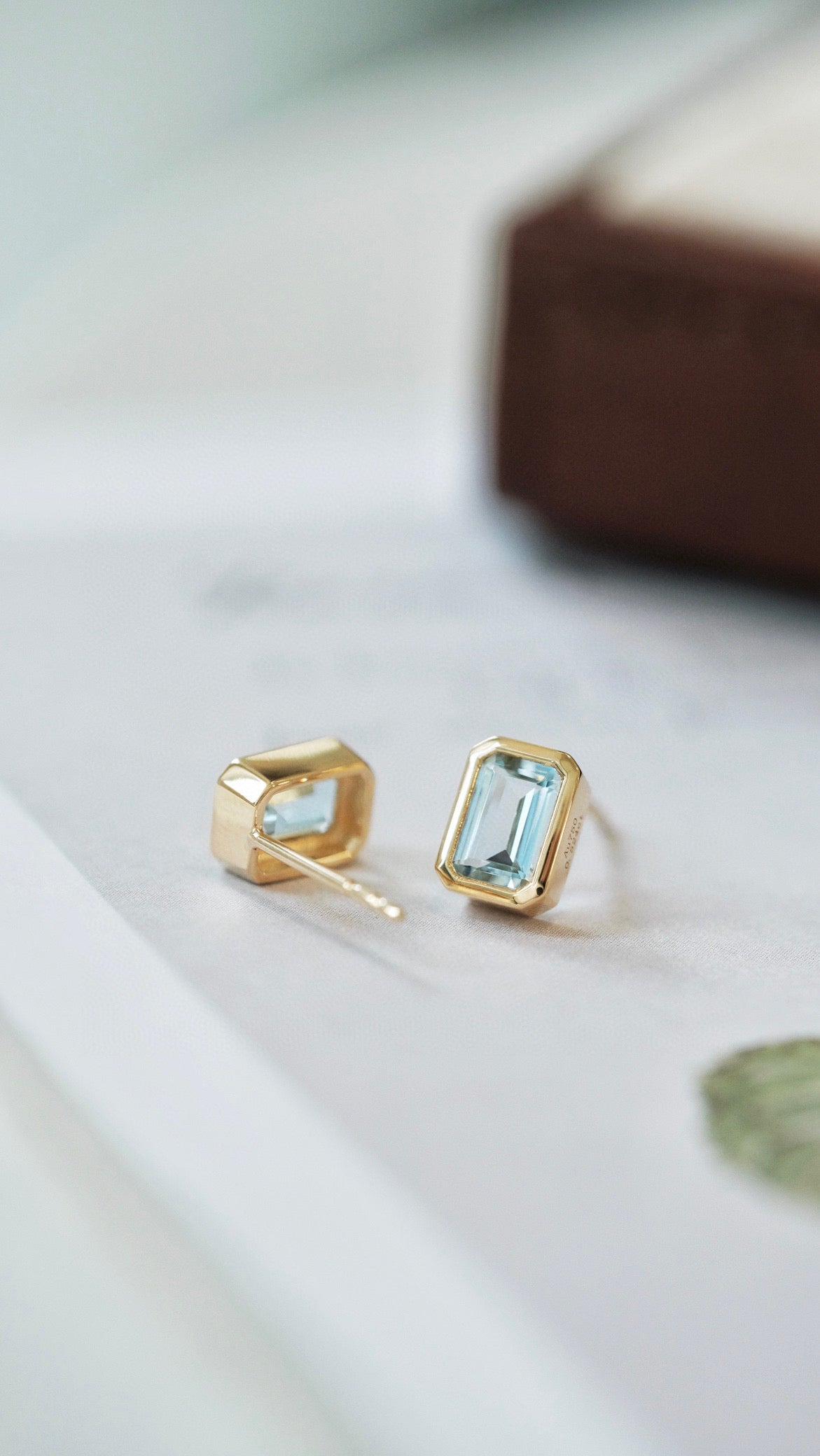 Minimalist 18K Solid Gold Aquamarine Stud Earrings