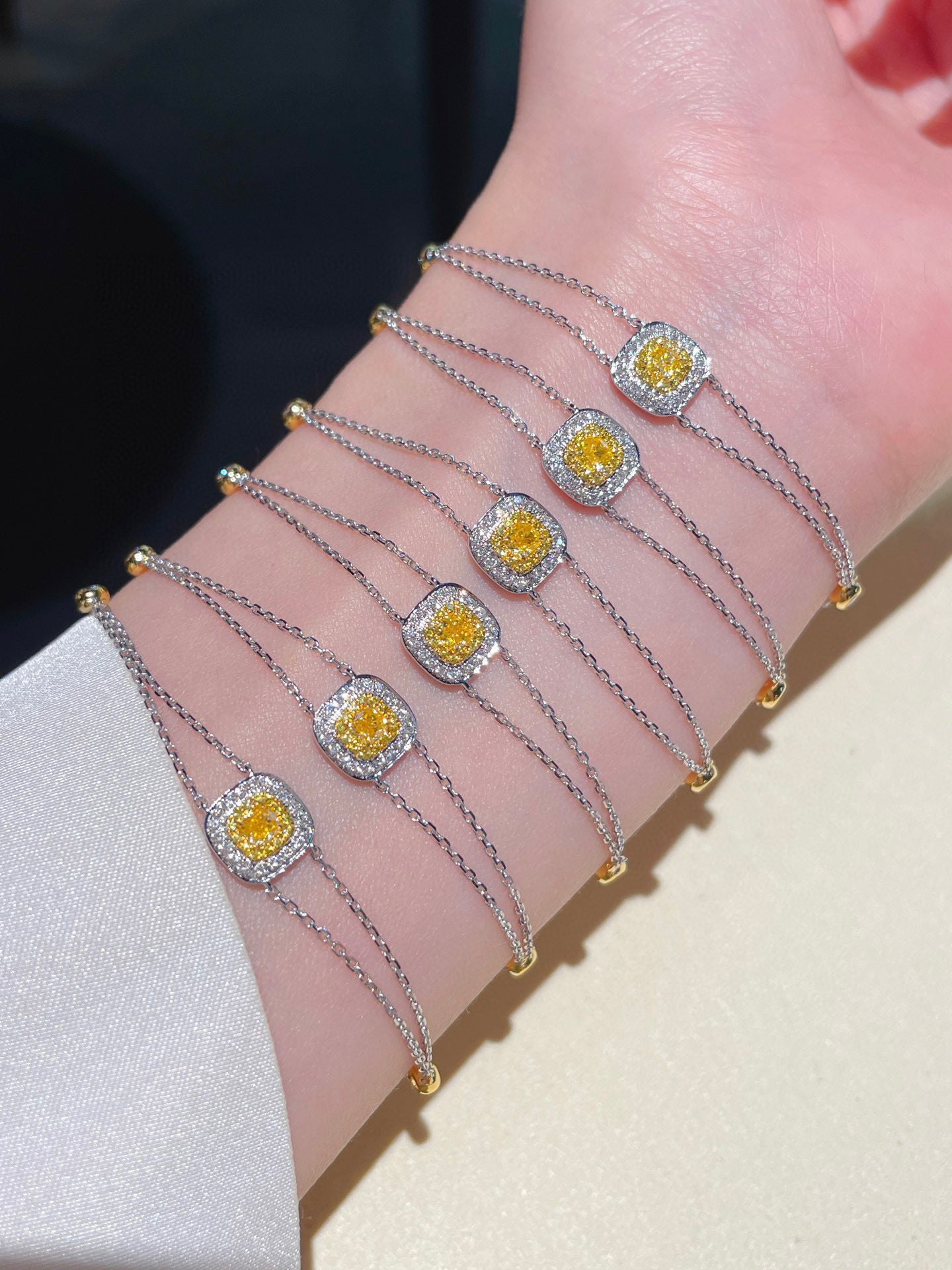 Classic 18K Solid Gold Yellow Diamond Bracelet