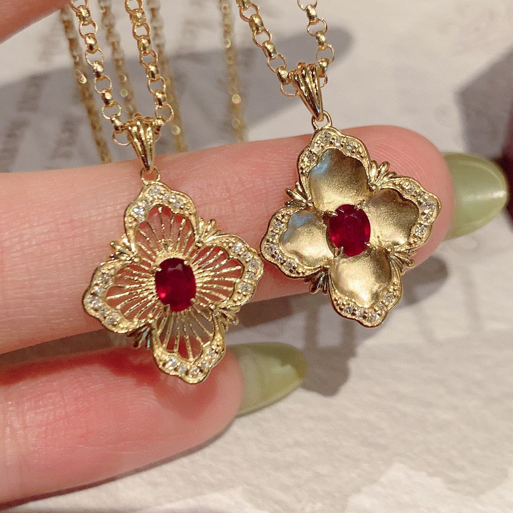 Vintage 18K Solid Gold Ruby Diamond Clover Pendant