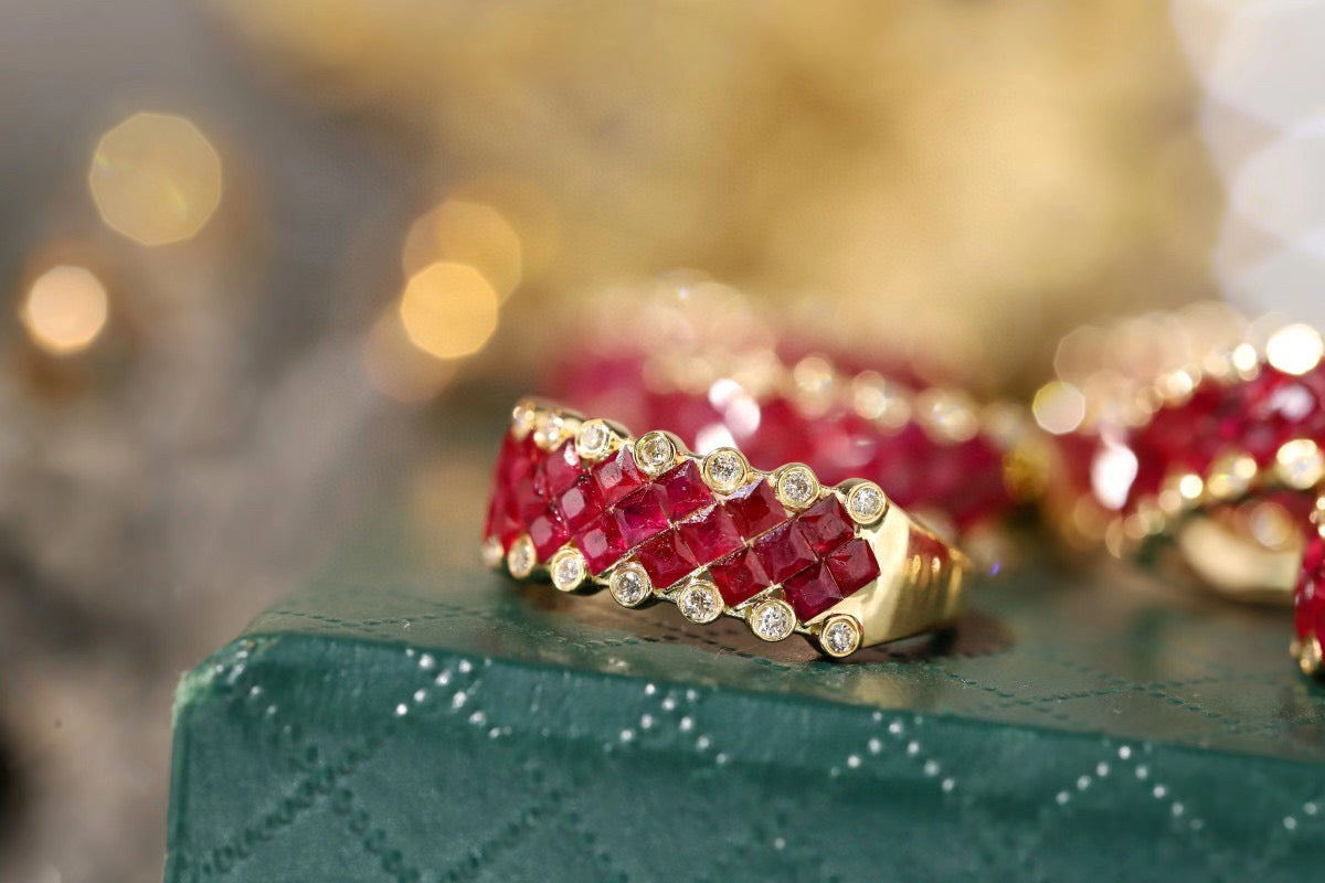 Art Deco 18K Solid Gold Ruby Diamond Band