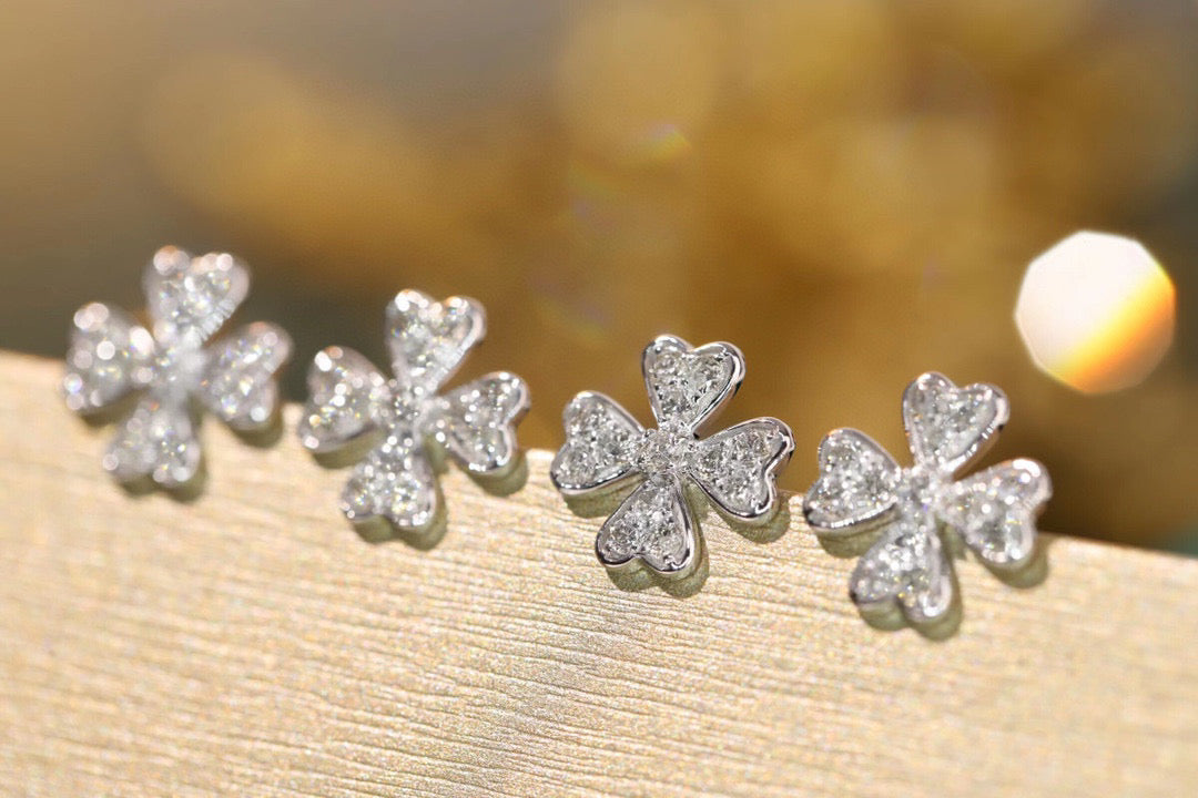 Classic 18K Solid Gold Diamond Four Leaf Flower Stud Earrings