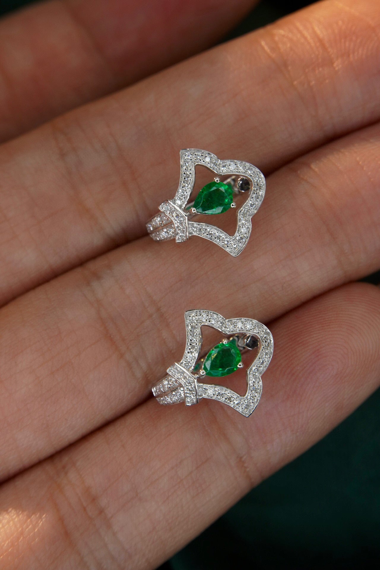 Vintage 18K Solid Gold Genuine Emerald and Diamond Earrings