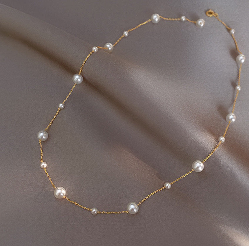 Classic 18K Solid Gold Natural Freshwater pearls Necklace