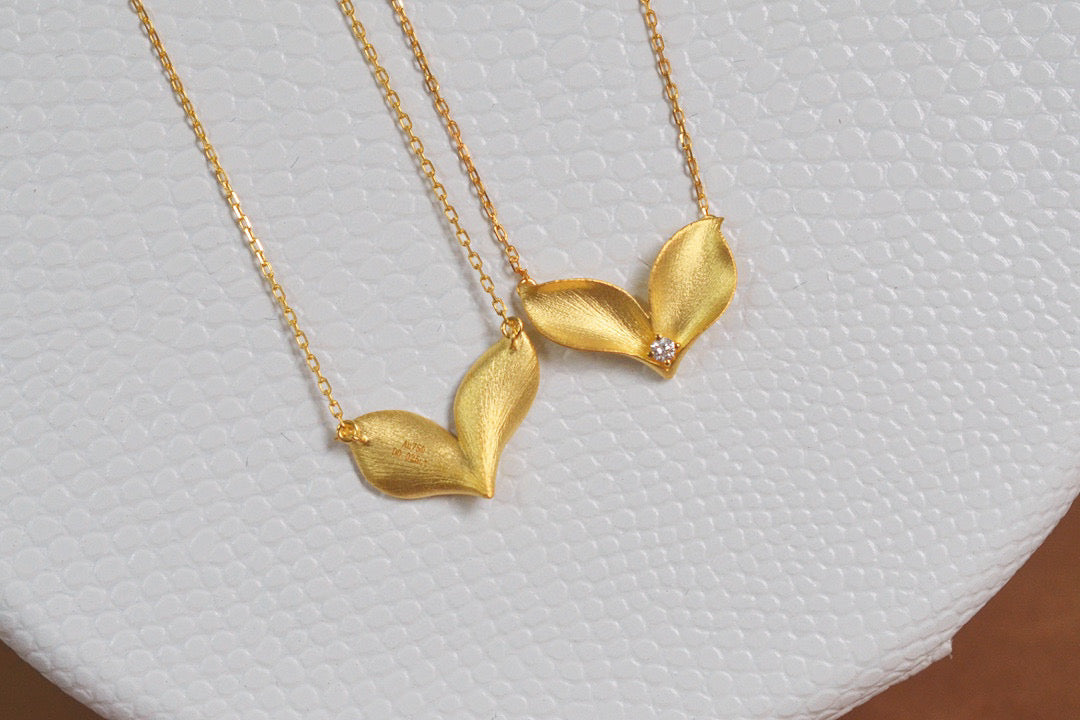 18K Solid Gold Diamond Rabbit Necklace