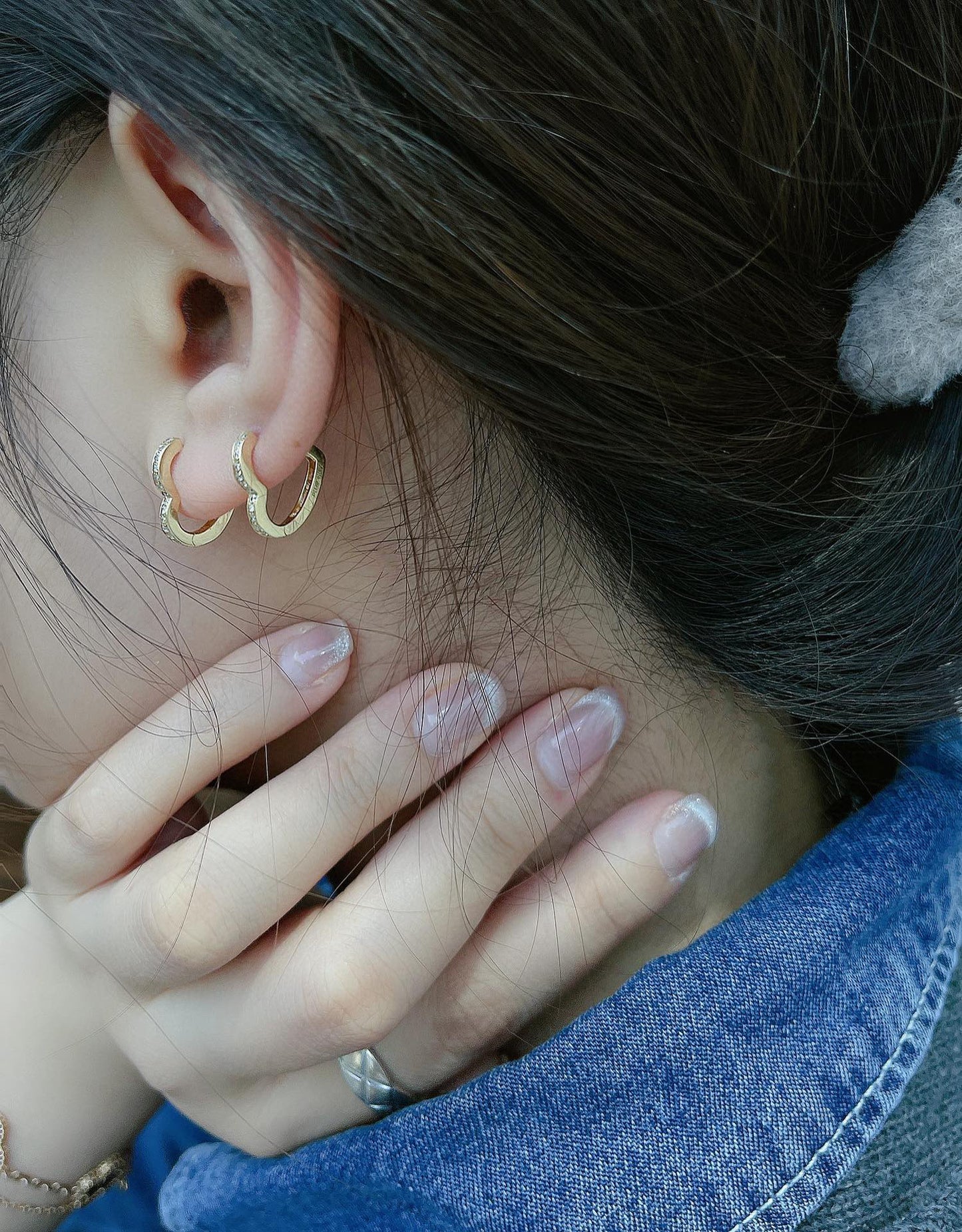 Sweet 18K Solid Gold Diamond Heart Hoop Earrings