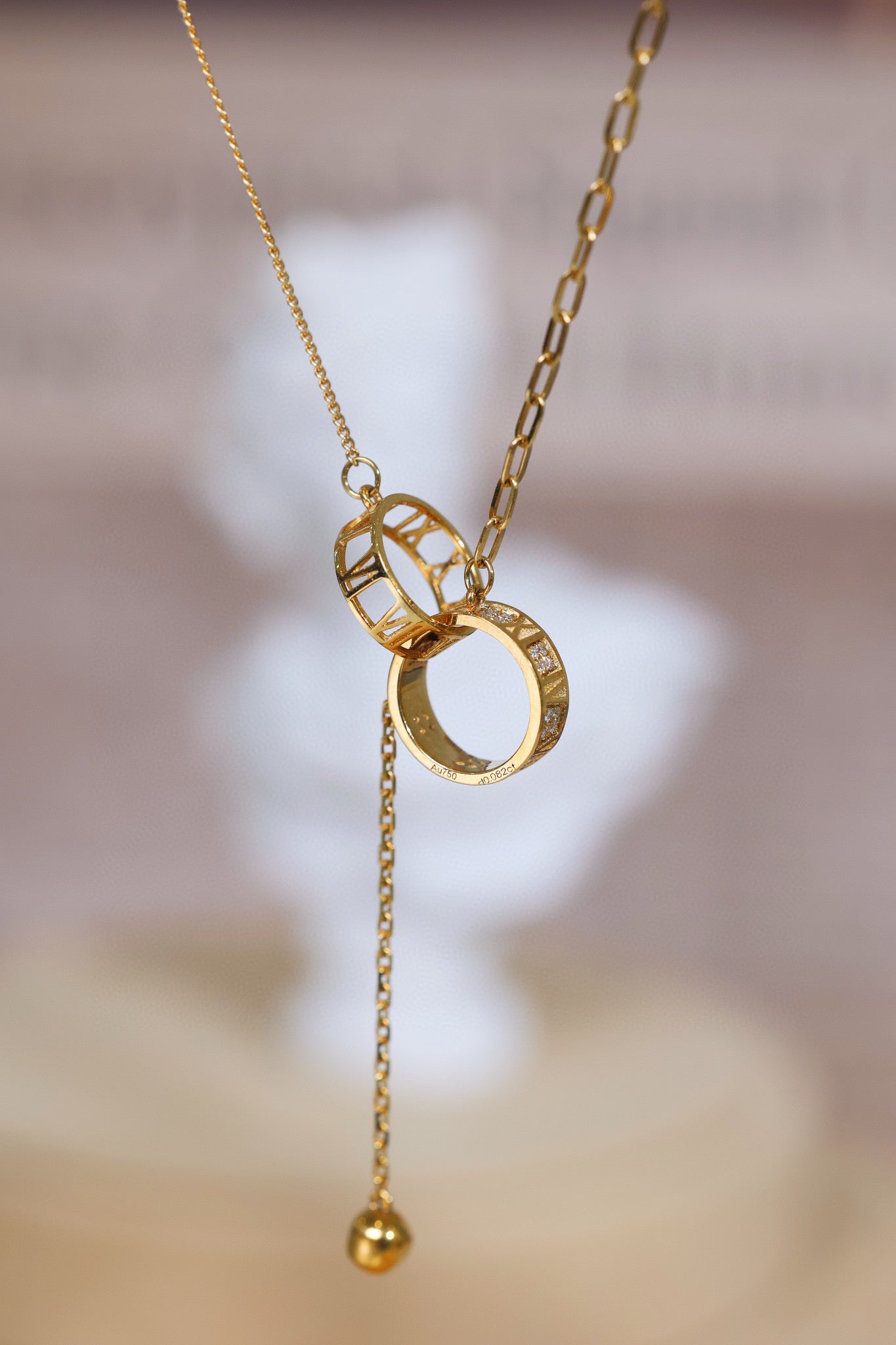 Vintage 18K Solid Gold Diamond Two Circles Necklace