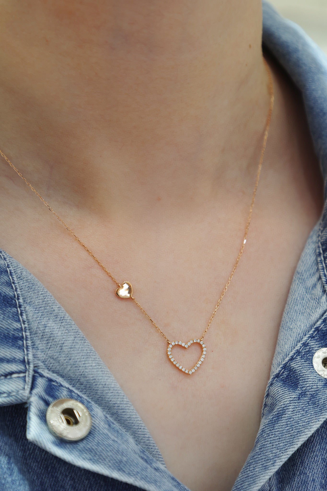 Minimalist 18K Solid Gold Diamond Heart Necklace