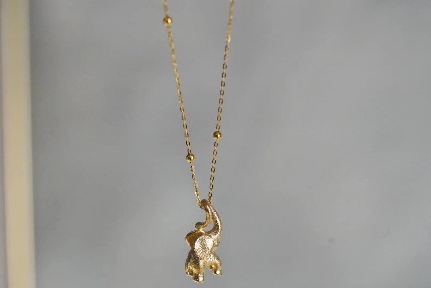 18K solid Gold Elephant Diamond Pendant/Elephant necklace/Elephant Pendant/gift for her