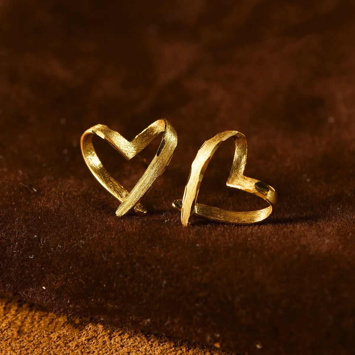 Minimalist 18K solid gold Heart Stud earrings/Genuine classic 18K gold earrings/gift for her/K gold heart earrings/ birthday gift