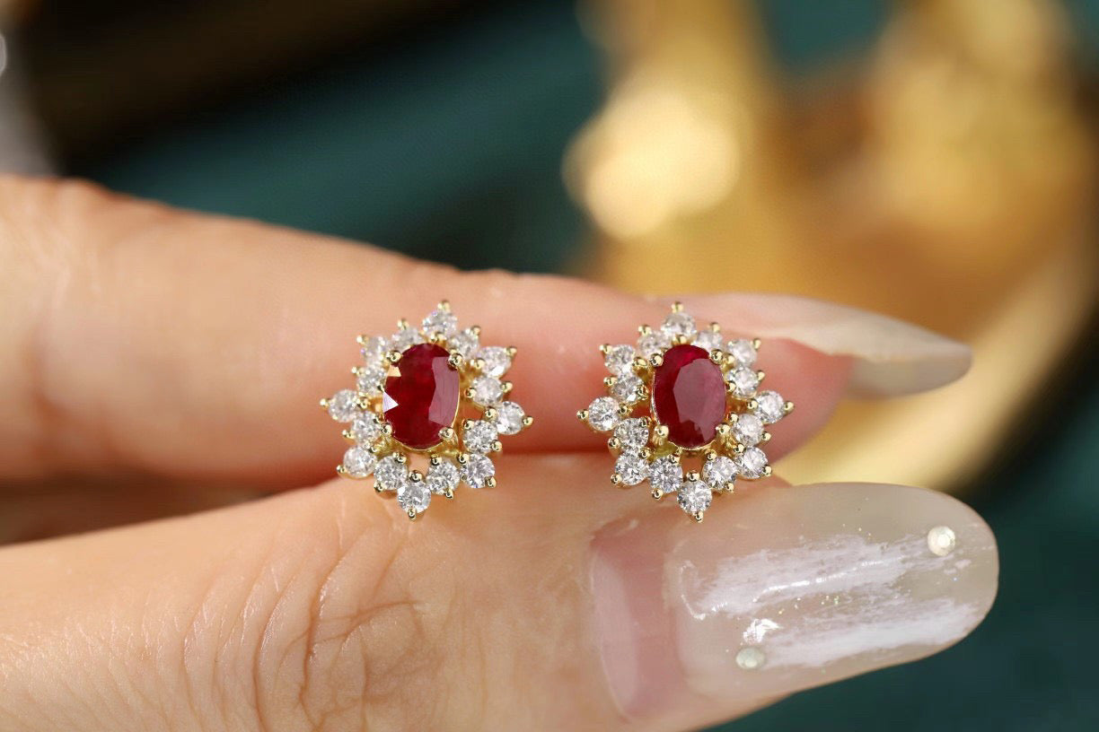 Solitaire Ruby Diamond Stud Earrings,18K Solid Gold Ruby Diamond Stud Earrings